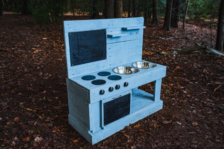 custom built mud kitchen mudkitchen artisan woodwork