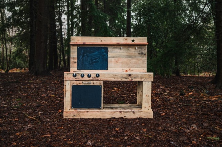 custom built mud kitchen mudkitchen artisan woodwork