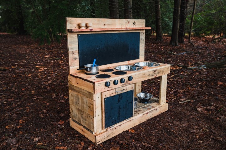 custom built mud kitchen mudkitchen artisan woodwork