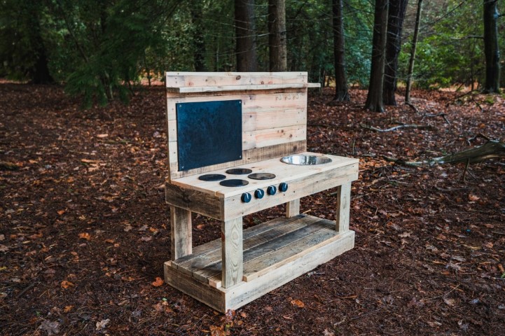 custom built mud kitchen mudkitchen artisan woodwork