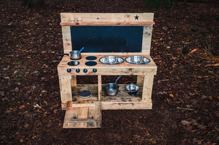 custom built mud kitchen mudkitchen artisan woodwork