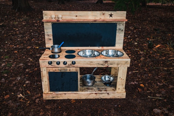 custom built mud kitchen mudkitchen artisan woodwork