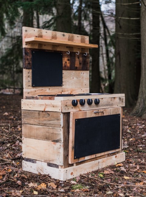 custom built mud kitchen mudkitchen artisan woodwork