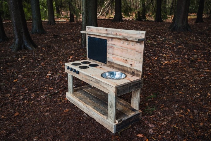 custom built mud kitchen mudkitchen artisan woodwork