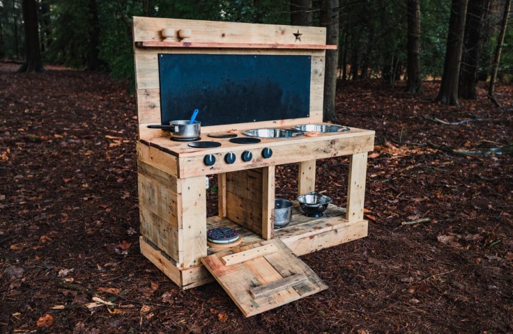 custom built mud kitchen mudkitchen artisan woodwork