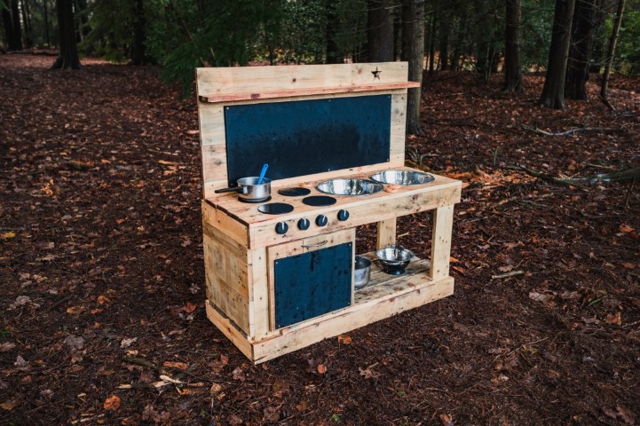 custom built mud kitchen mudkitchen artisan woodwork